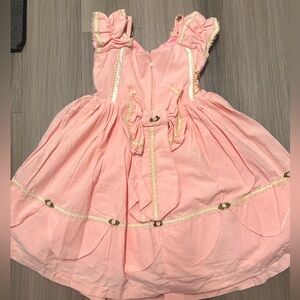 Beautiful vintage toddler dress ✨